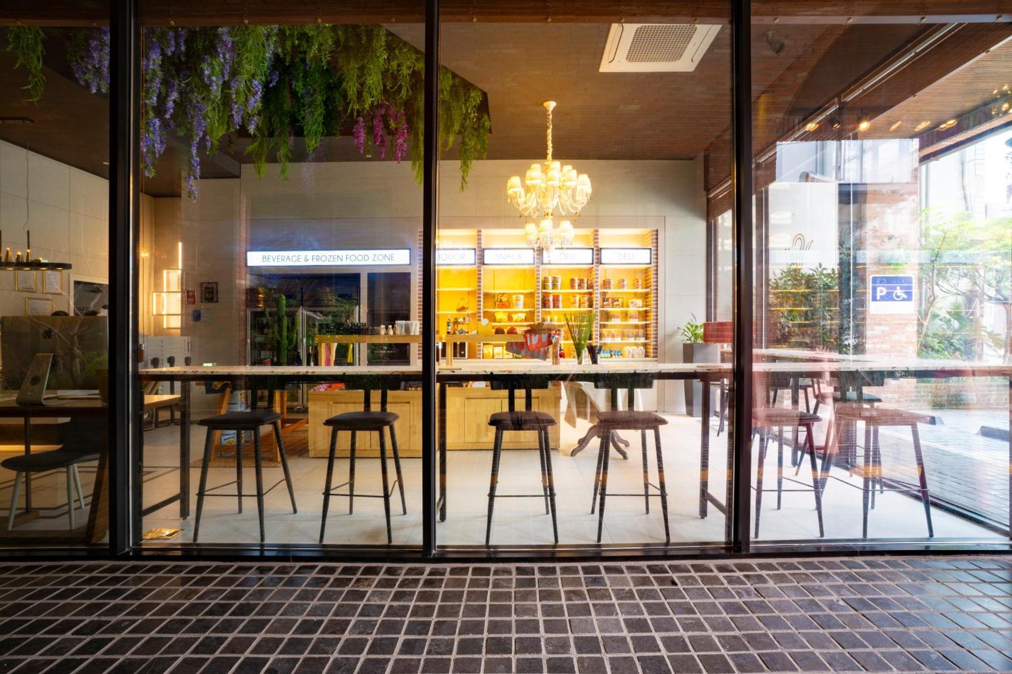 South Vandeco Hotel Пусан Екстериор снимка