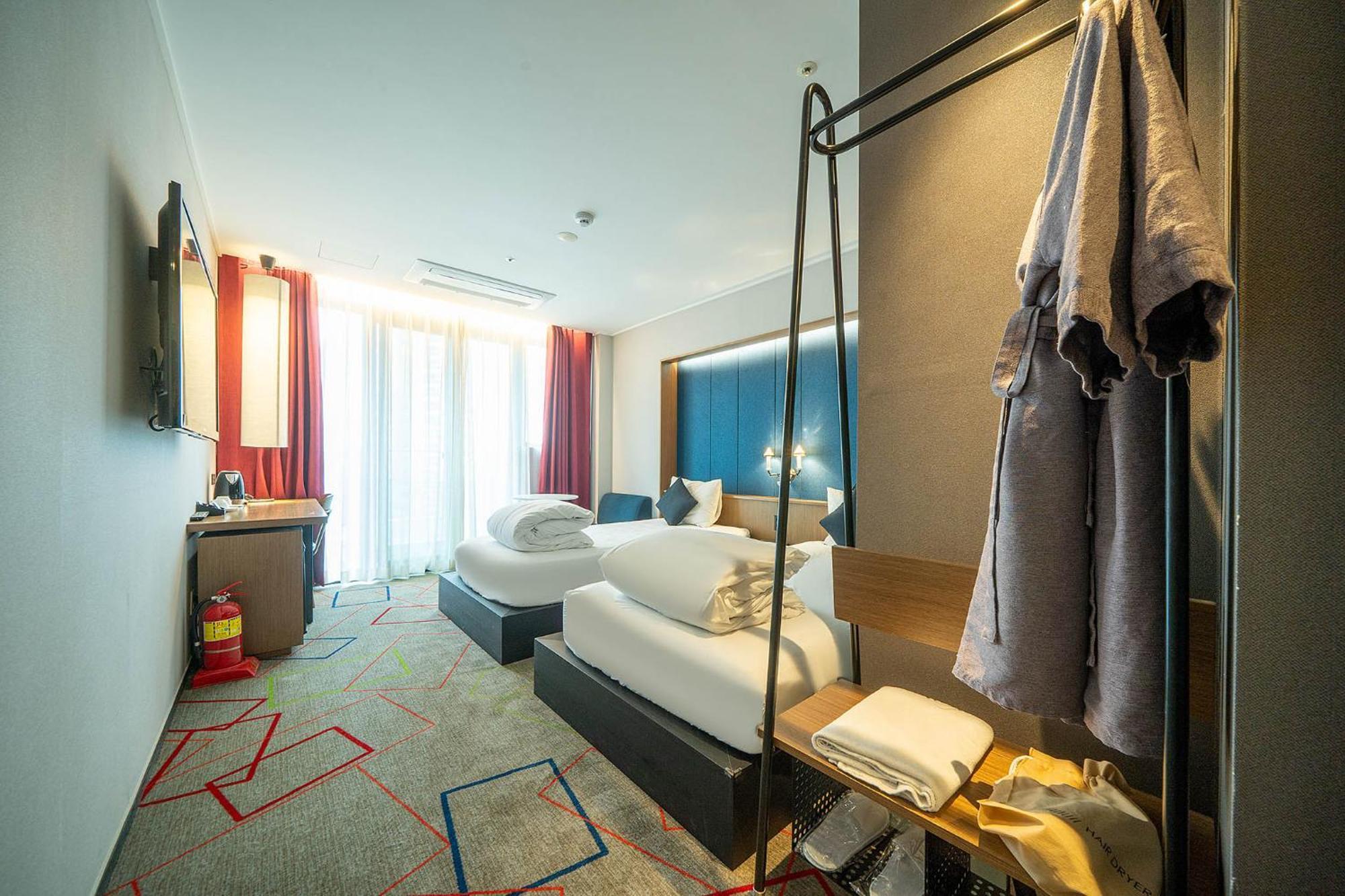 South Vandeco Hotel Пусан Екстериор снимка