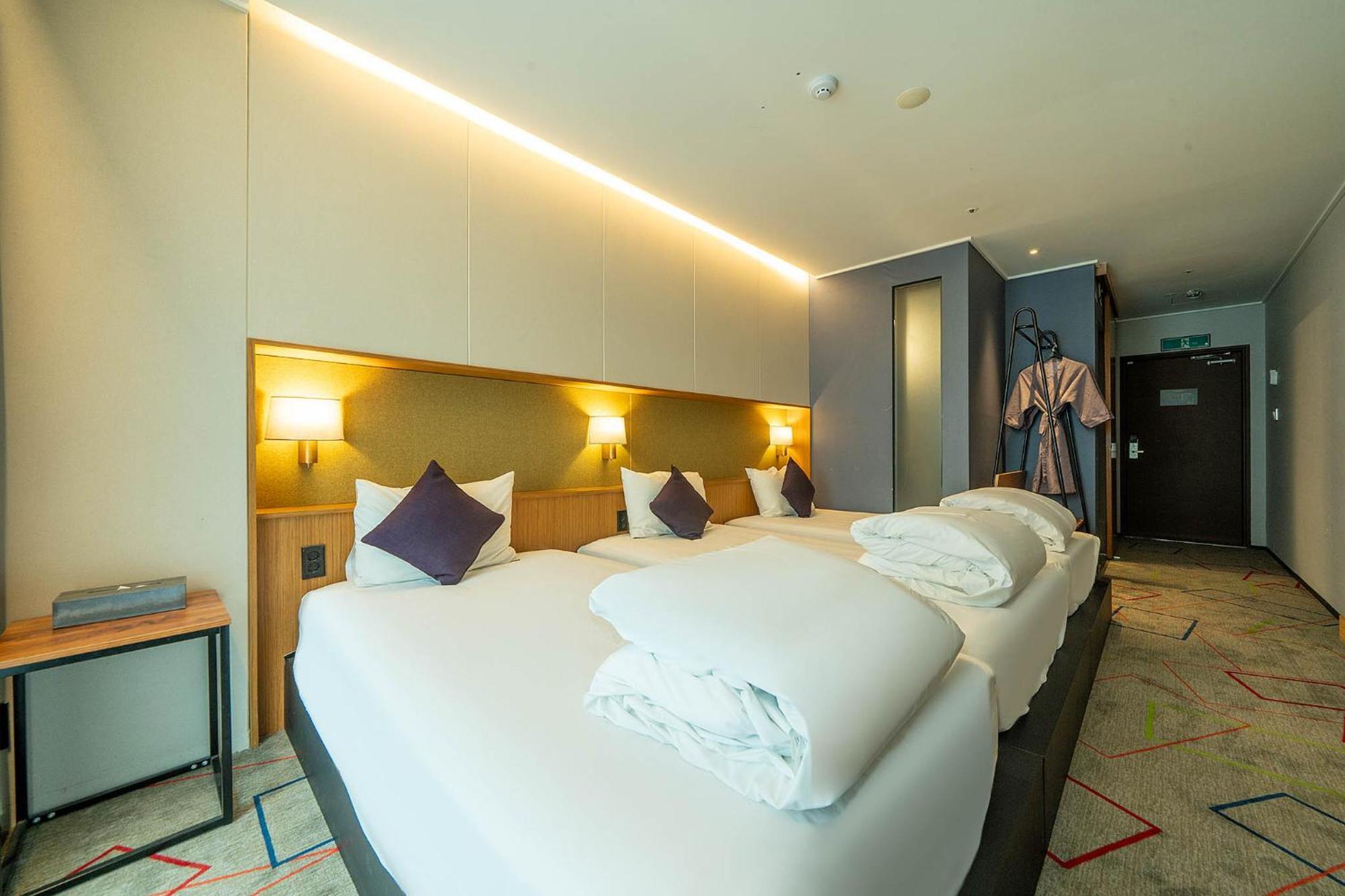 South Vandeco Hotel Пусан Екстериор снимка